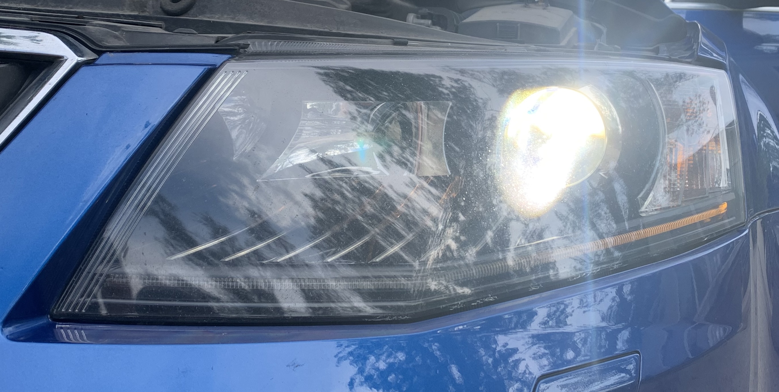 Skoda Octavia 3 - LED nappali menetfény javítás — előtte